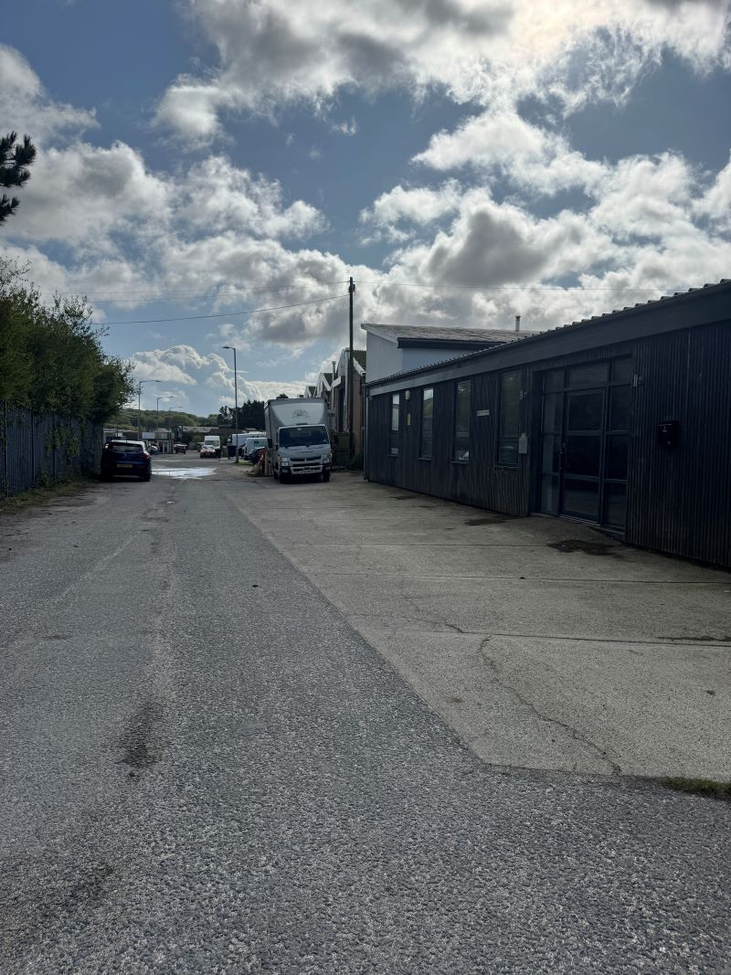 Image 6 of 6