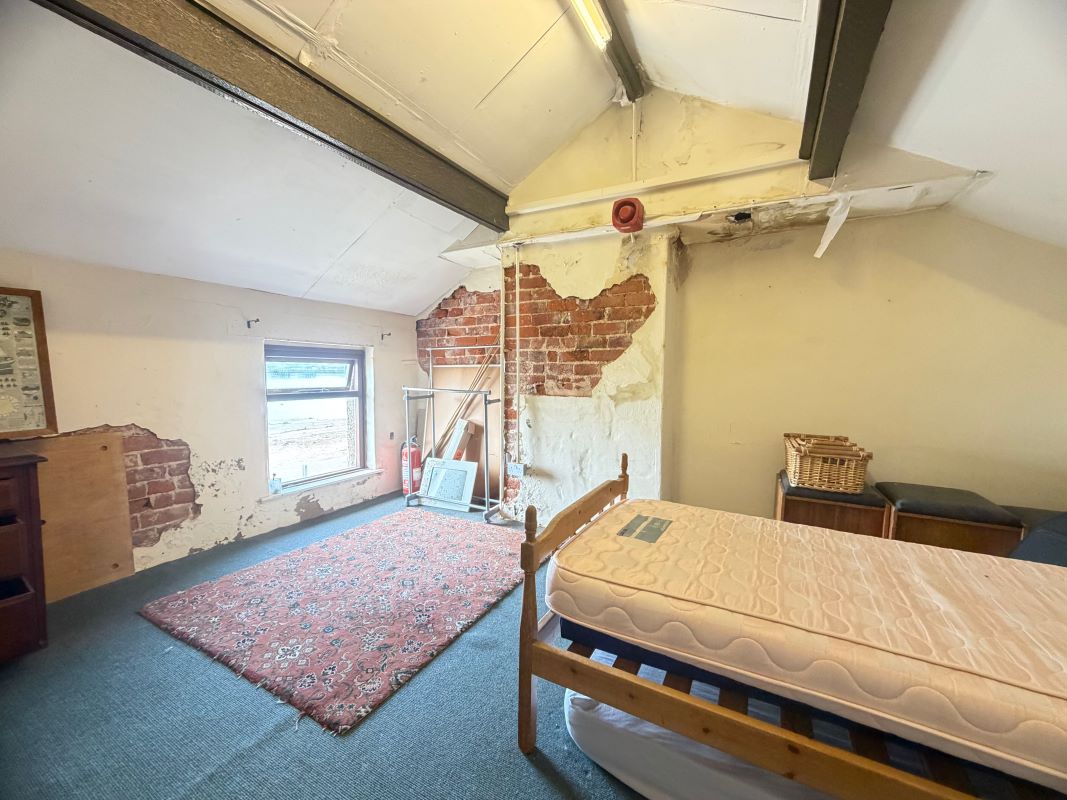 Image 11 of 30
