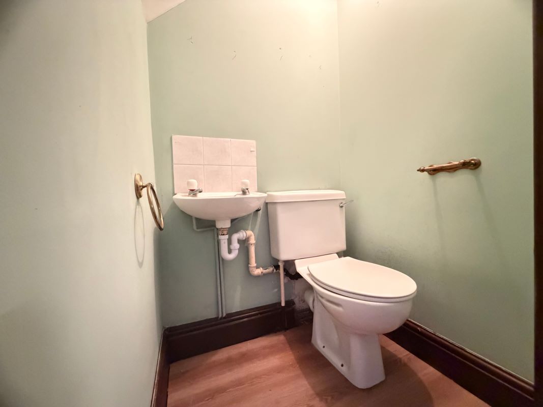 Image 14 of 41