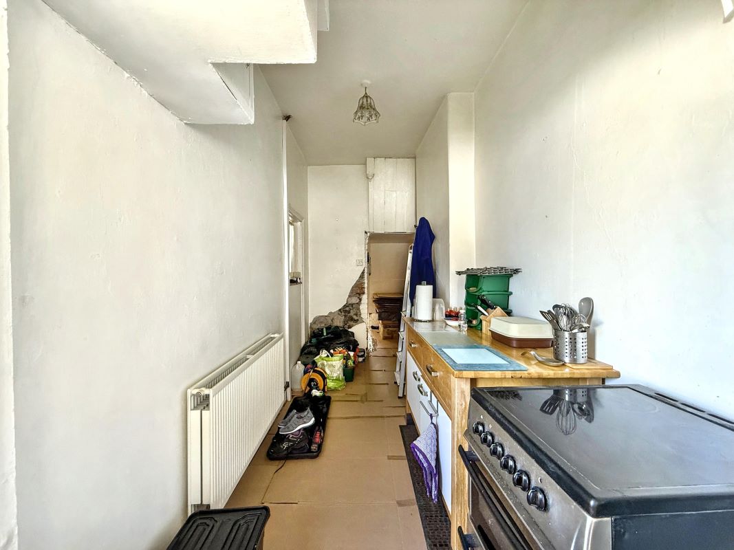 Image 5 of 12