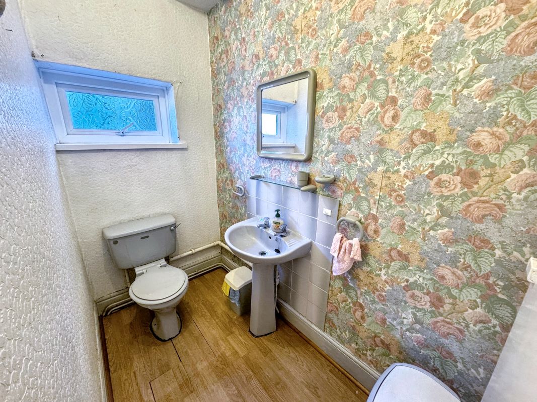 Image 15 of 24
