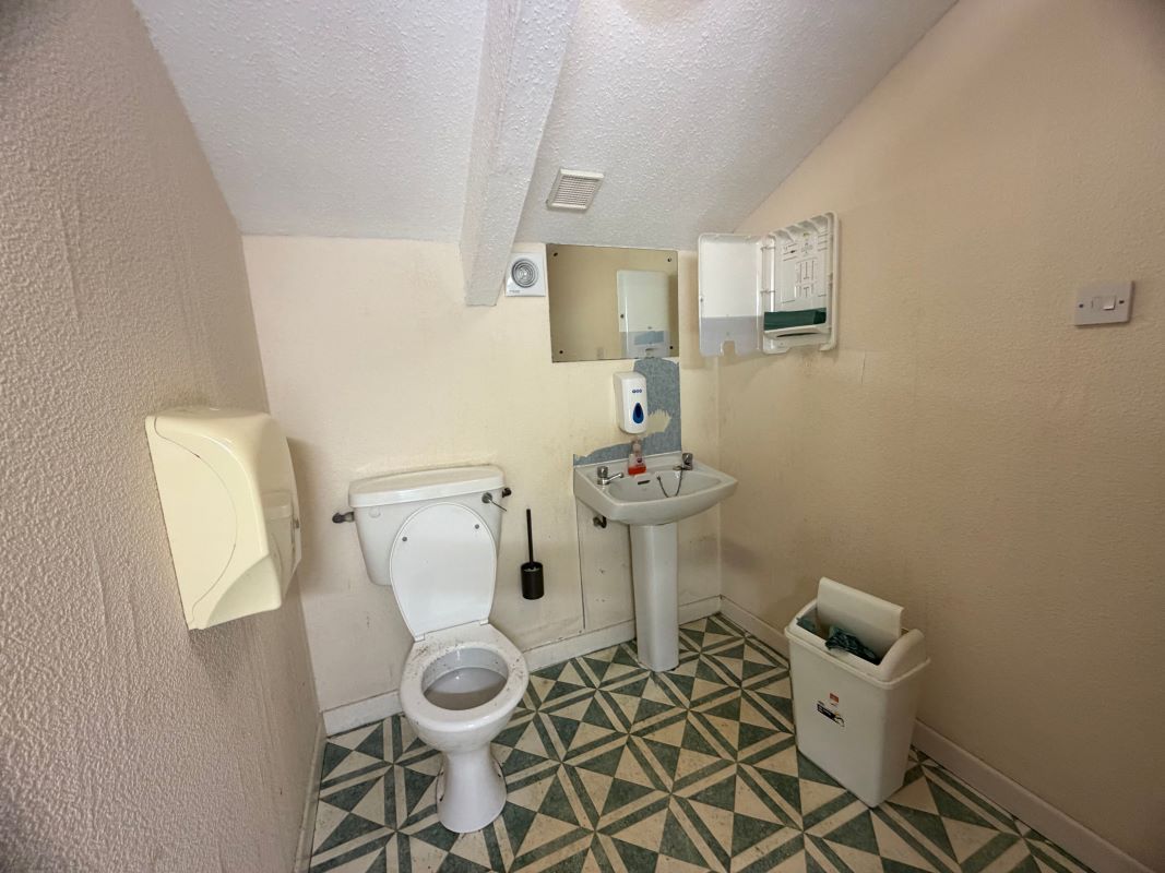 Image 6 of 15