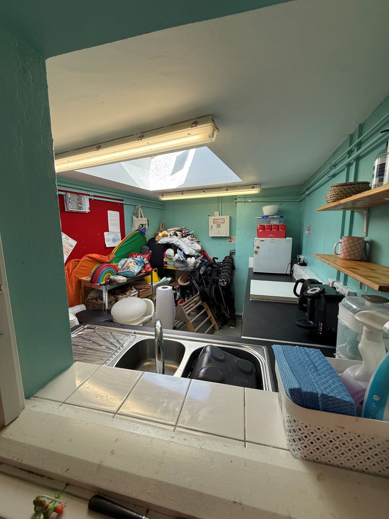 Image 11 of 19
