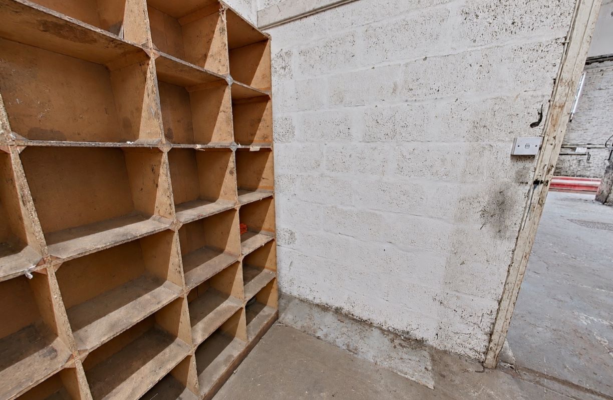 Image 8 of 8