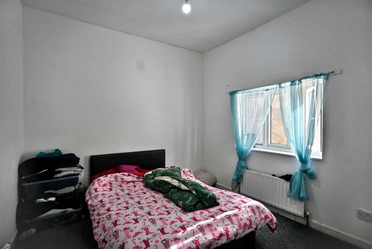 Image 8 of 20