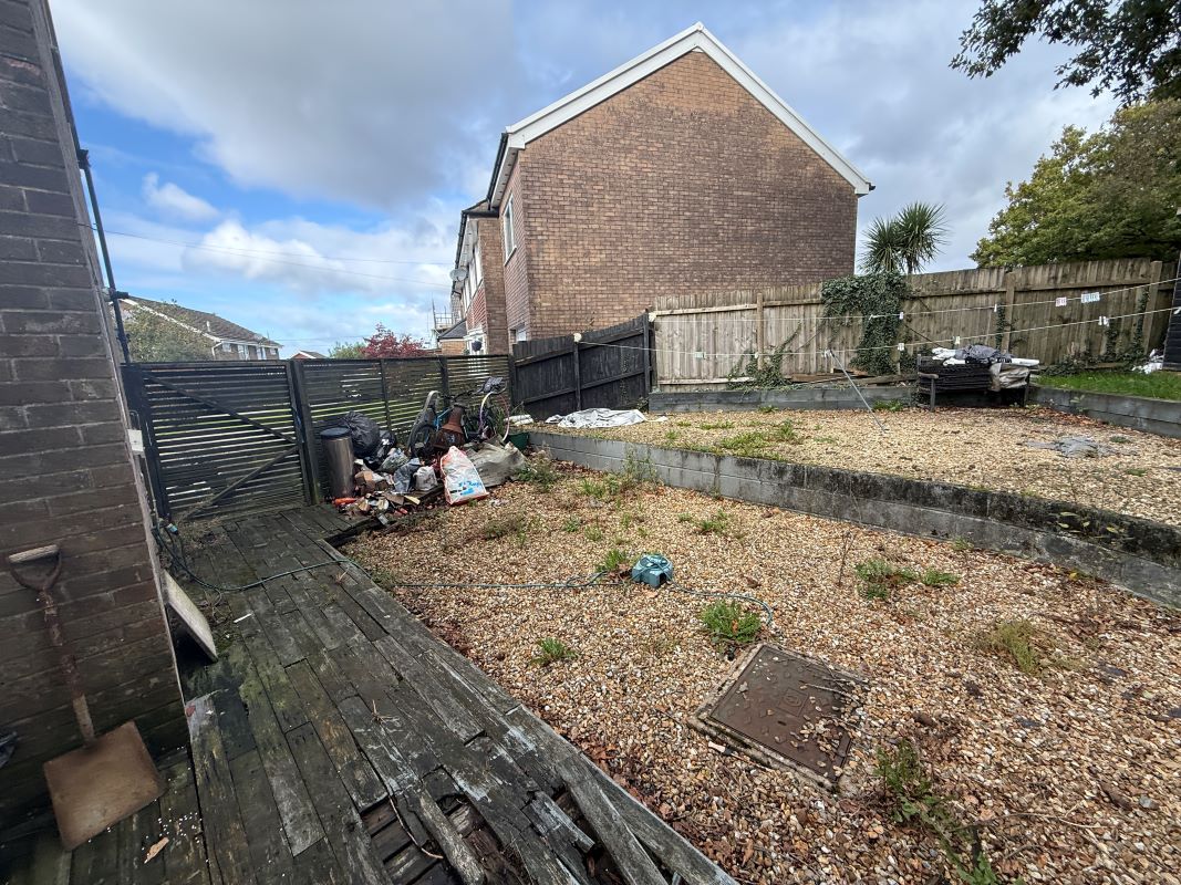 Image 8 of 12