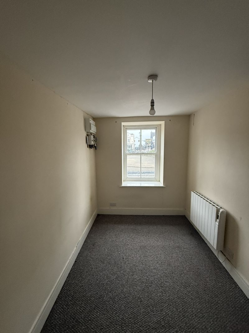 Image 6 of 10