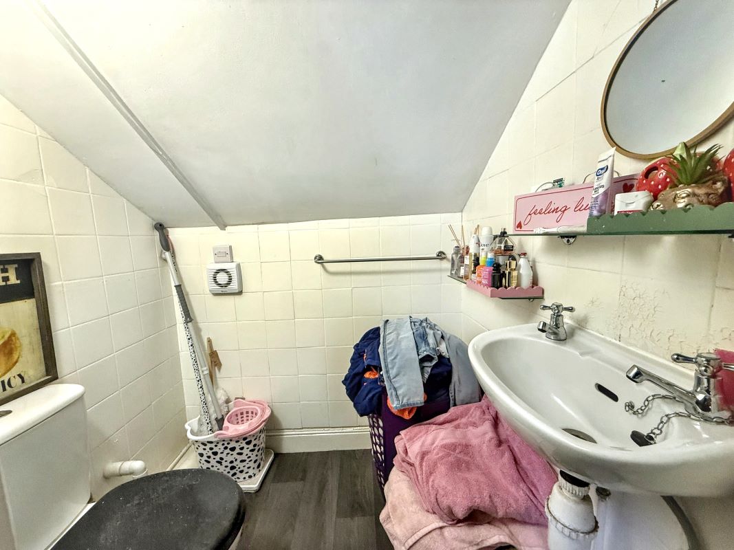 Image 20 of 30