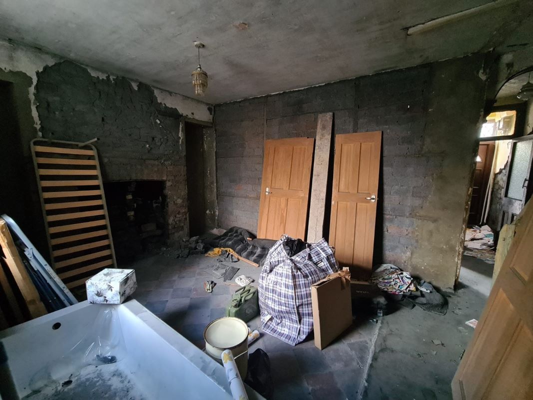Lot Image