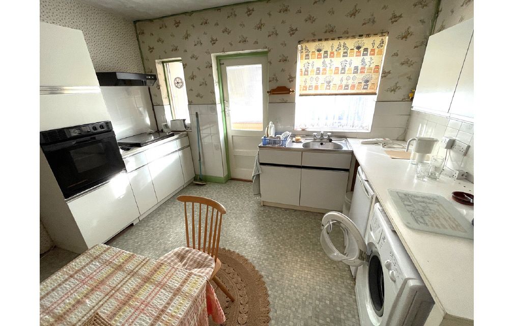 22 Regal Court, London, N18 2XU