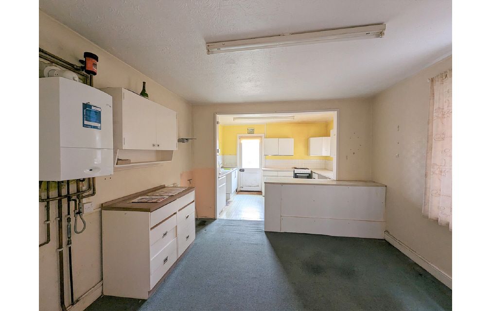 117 Alma Road, Southampton, Hampshire, SO14 6UY