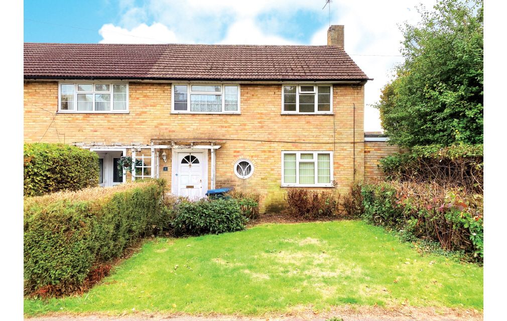 8 Birds Close, Welwyn Garden City, Hertfordshire, AL7 4AR