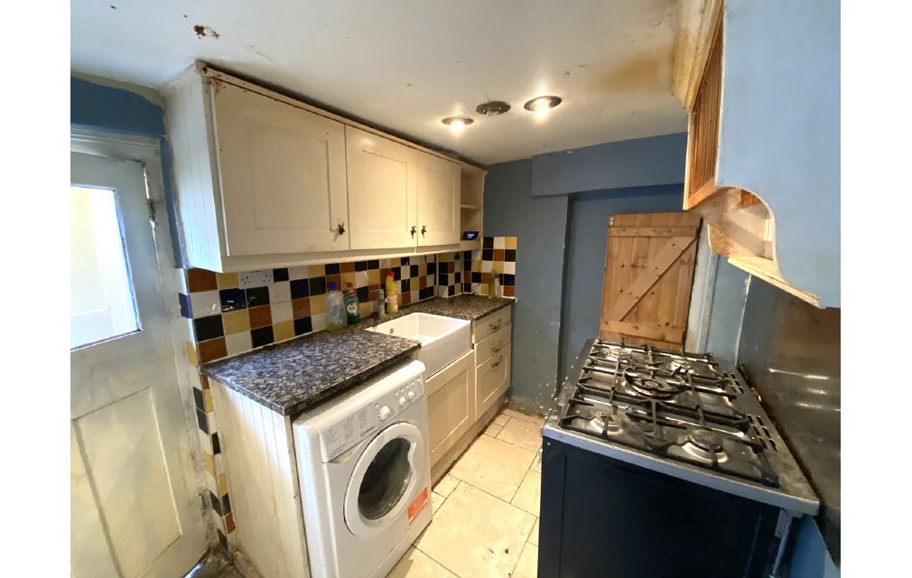 54 London Road, Calne, Wiltshire, SN11 0AB