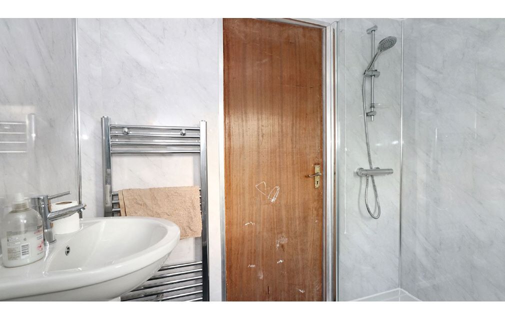 27 Gordon Avenue, Queenborough, Kent, ME11 5BD