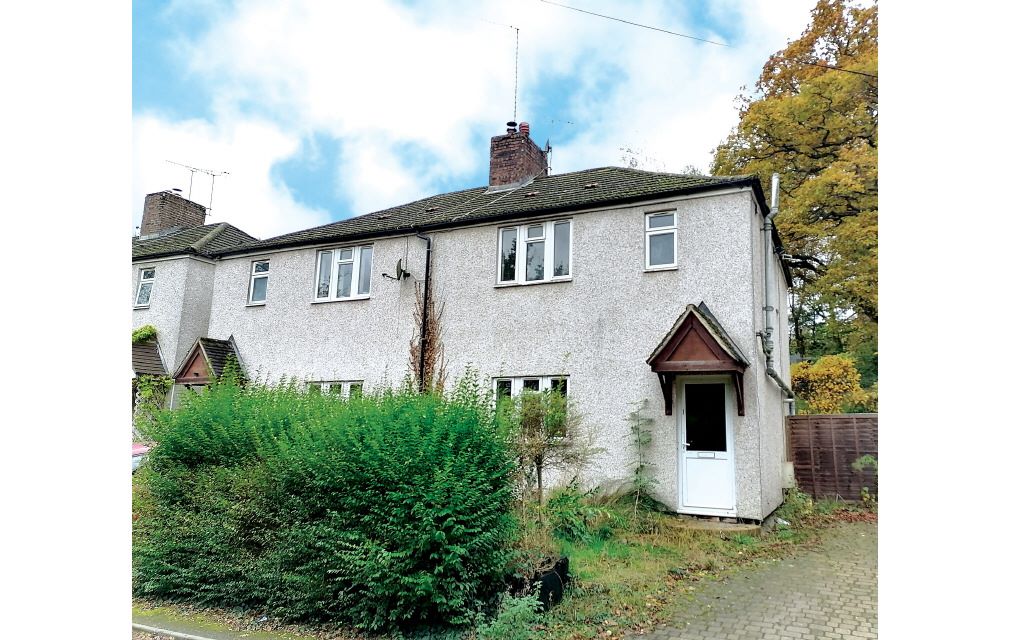 1 Gade Bank, Croxley Green, Rickmansworth, Hertfordshire, WD3 3GD