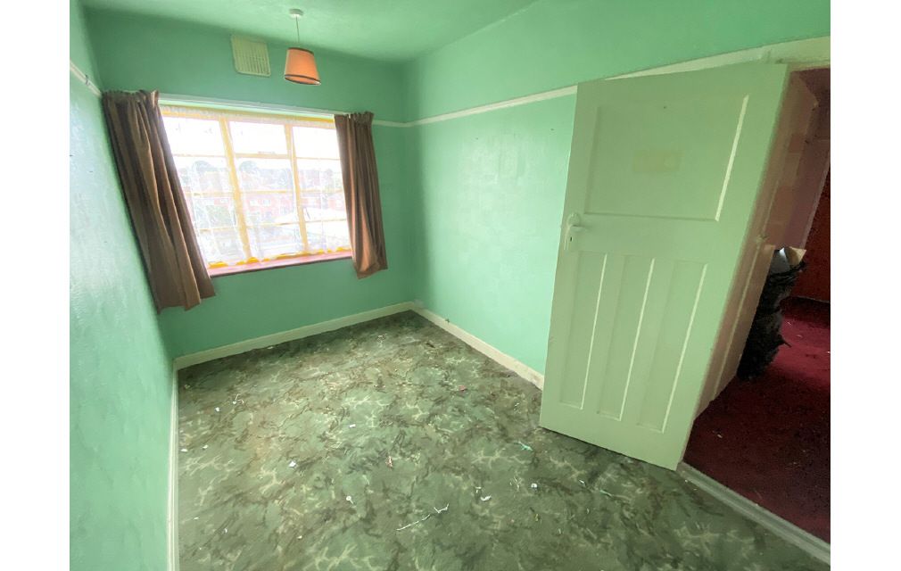 Flat 15 Talbot Court, 640 Wimborne Road, Bournemouth, Dorset, BH9 2EQ