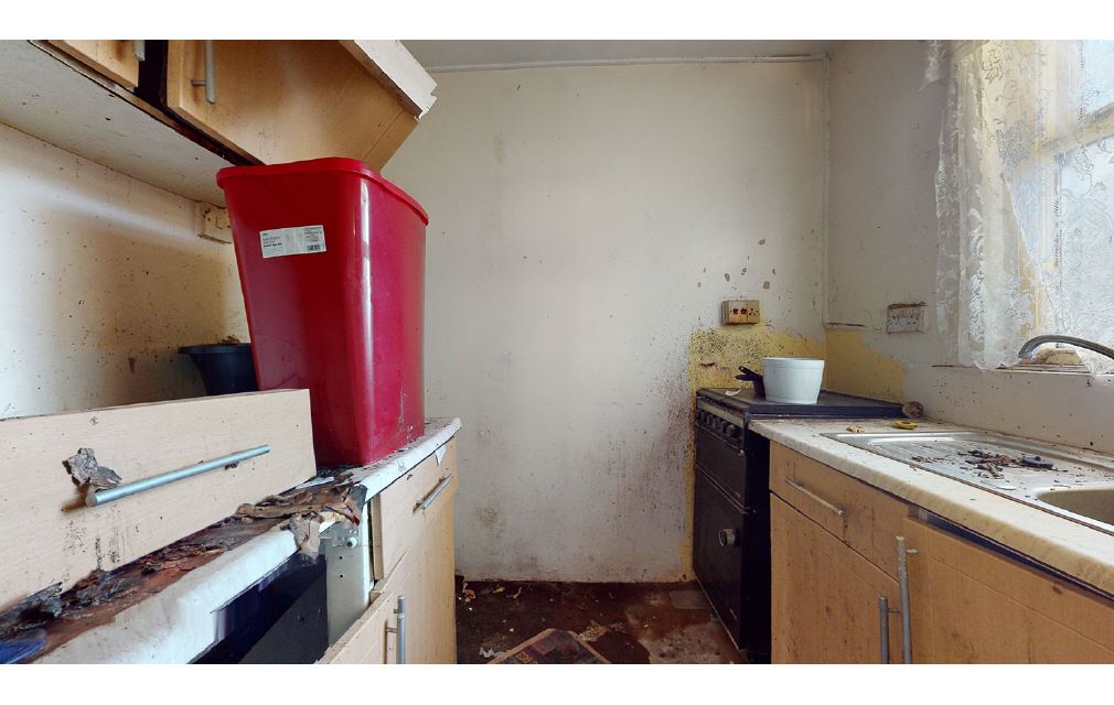 17 Elliott Street, Gravesend, Kent, DA12 2JP