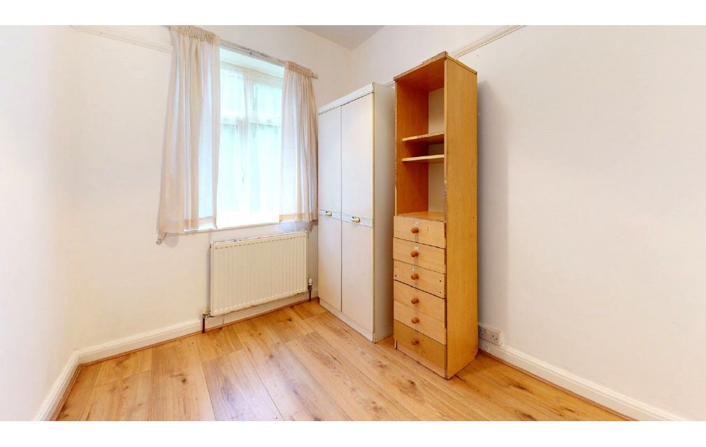 29 Connell Crescent, London, W5 3BH