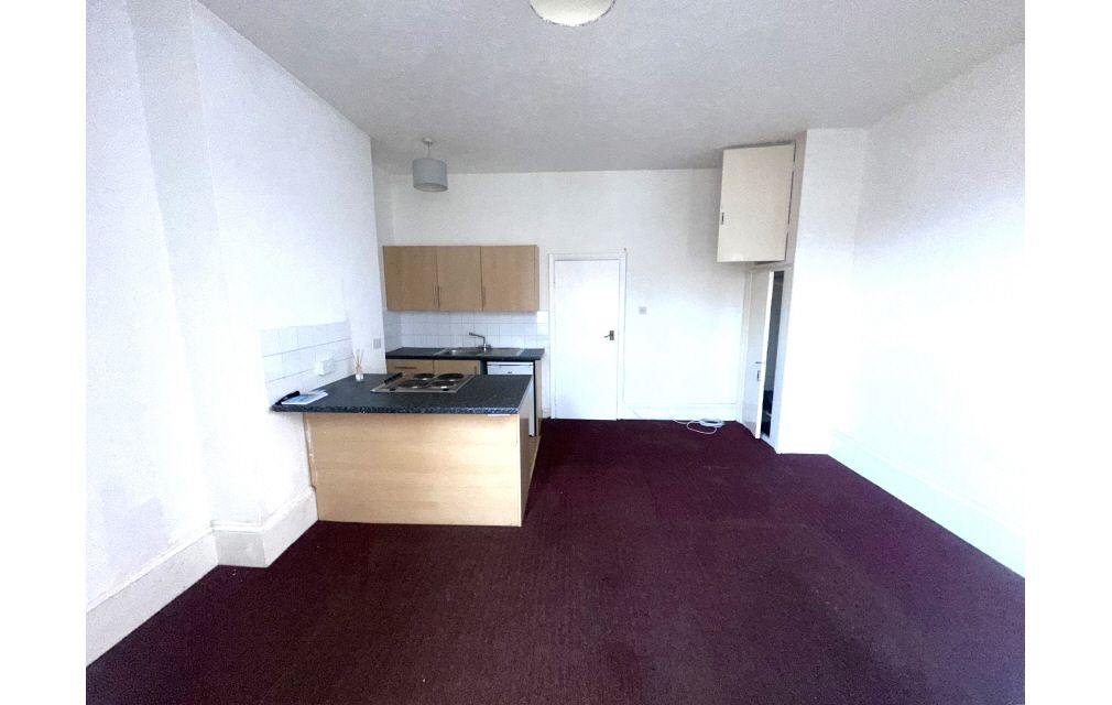 Flat 2, 34 Langney Road, Eastbourne, East Sussex, BN21 3JP