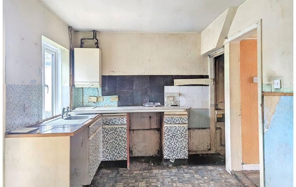 Innes Road, Horsham, West Sussex, RH12 4JQ