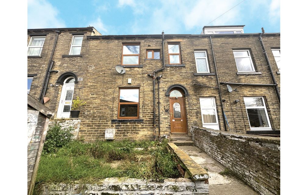 16 Moulson Terrace, Denholme, Bradford, West Yorkshire, BD13 4AL