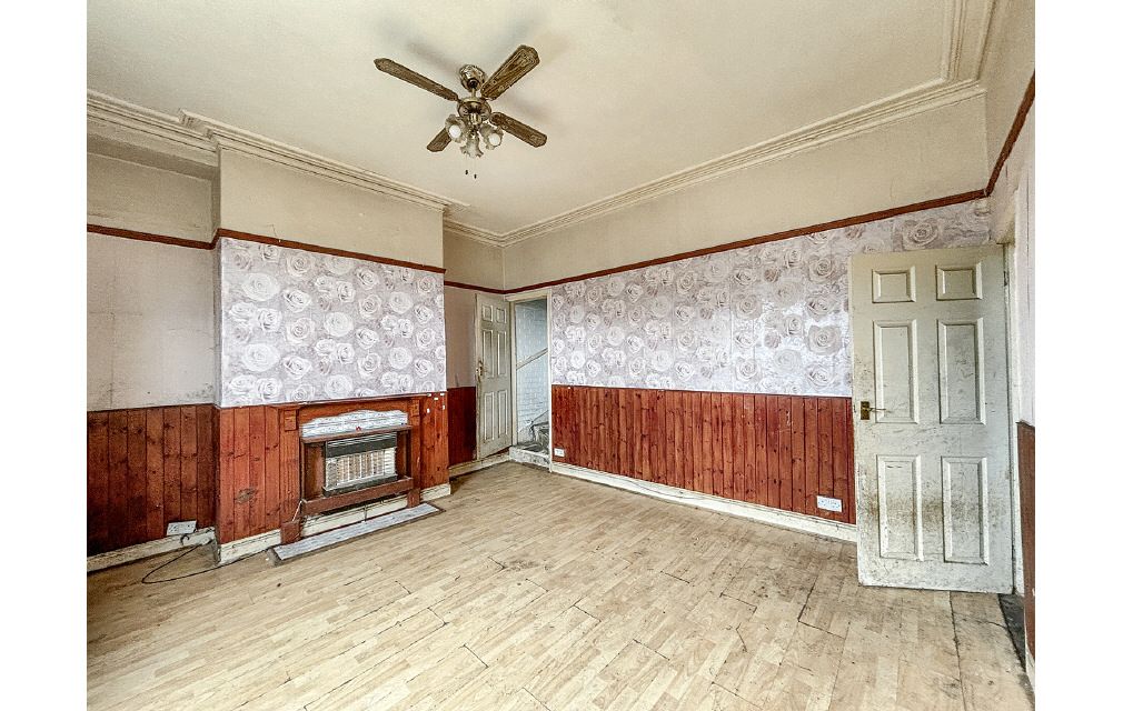 16 Moulson Terrace, Denholme, Bradford, West Yorkshire, BD13 4AL