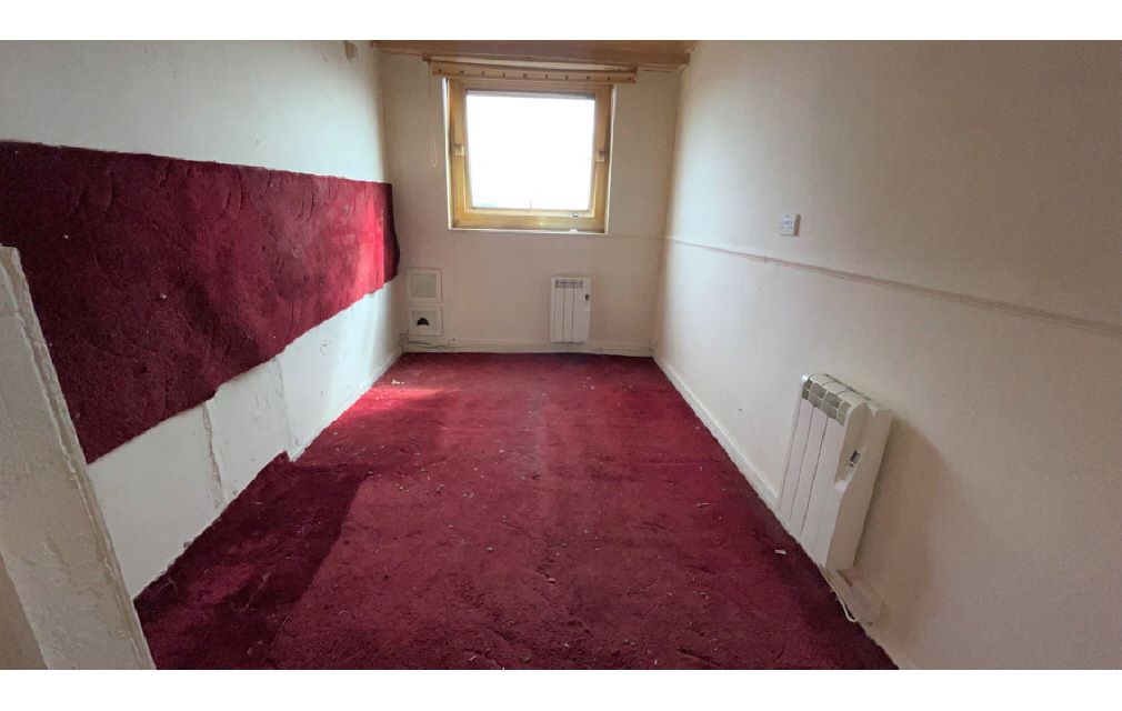 42 Burnsall Croft, Leeds, West Yorkshire, LS12 3LJ