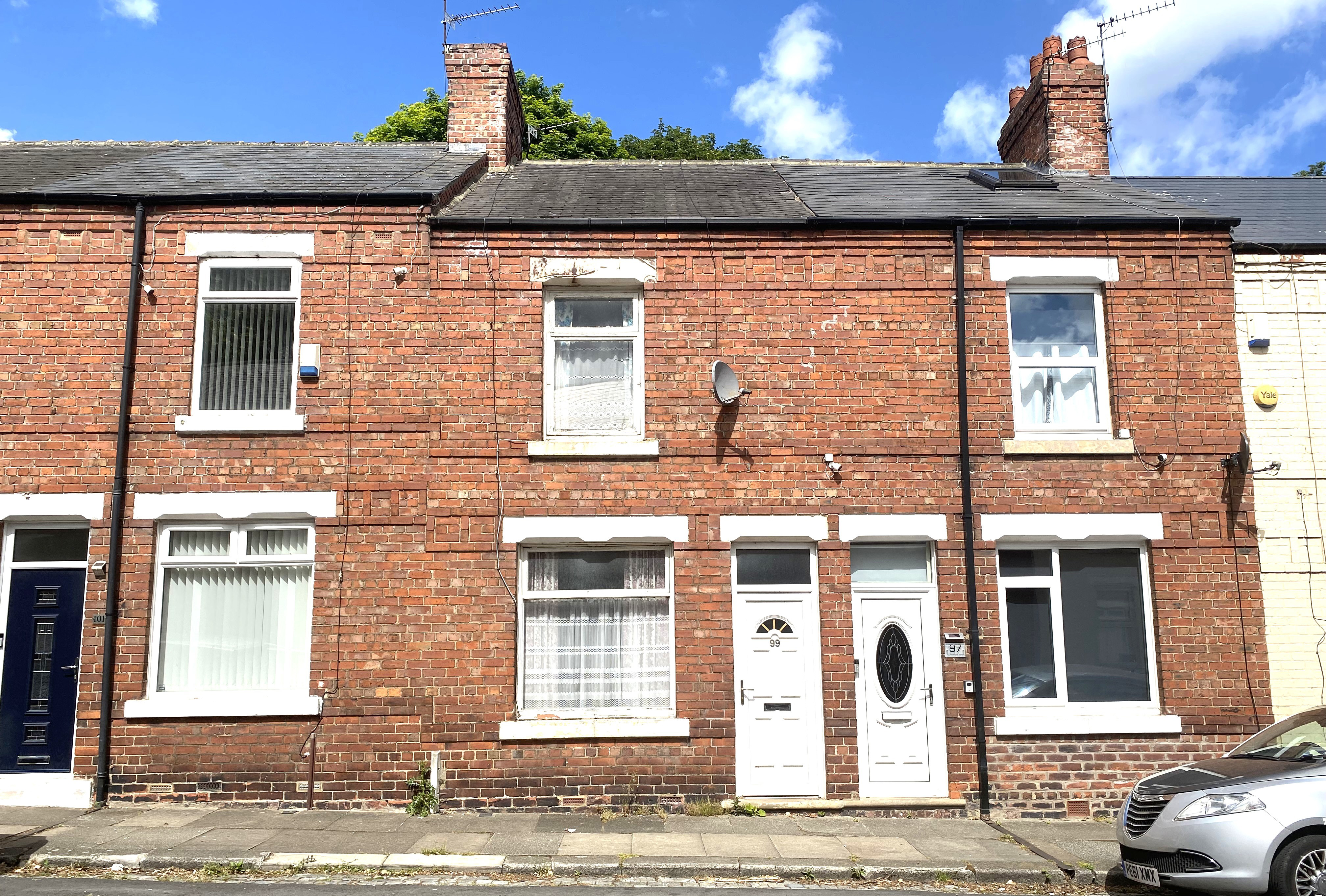 Freehold House Vacant Possession