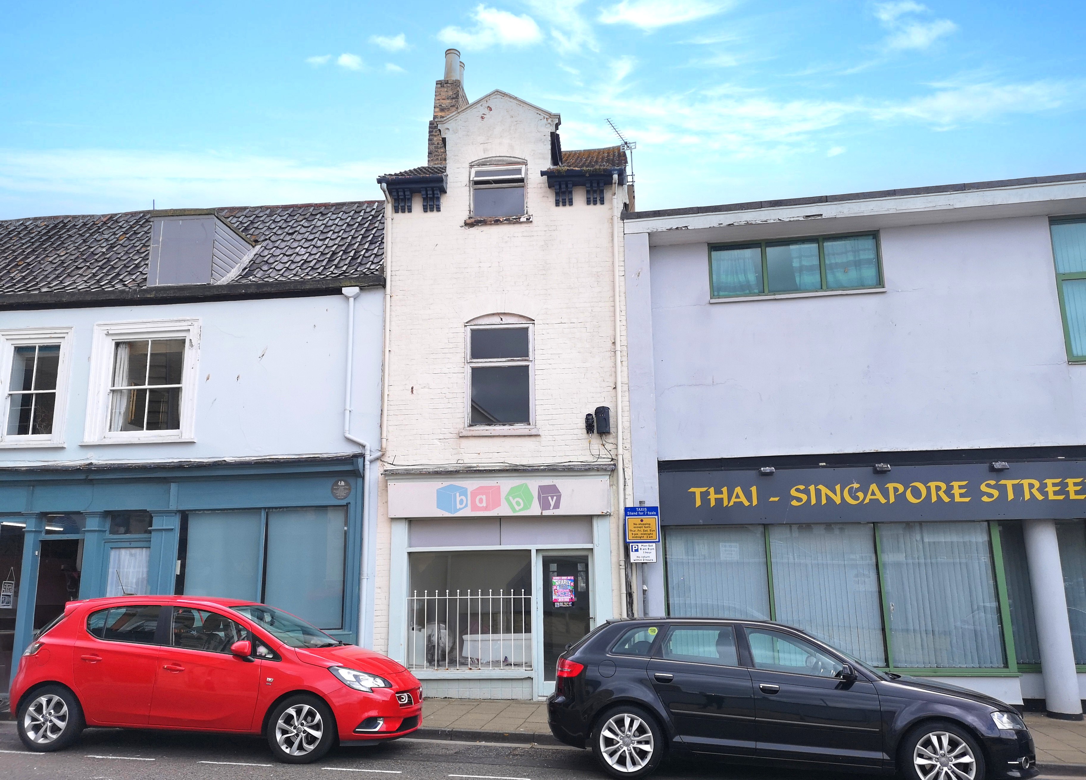 Freehold Vacant Shop and Upper Part