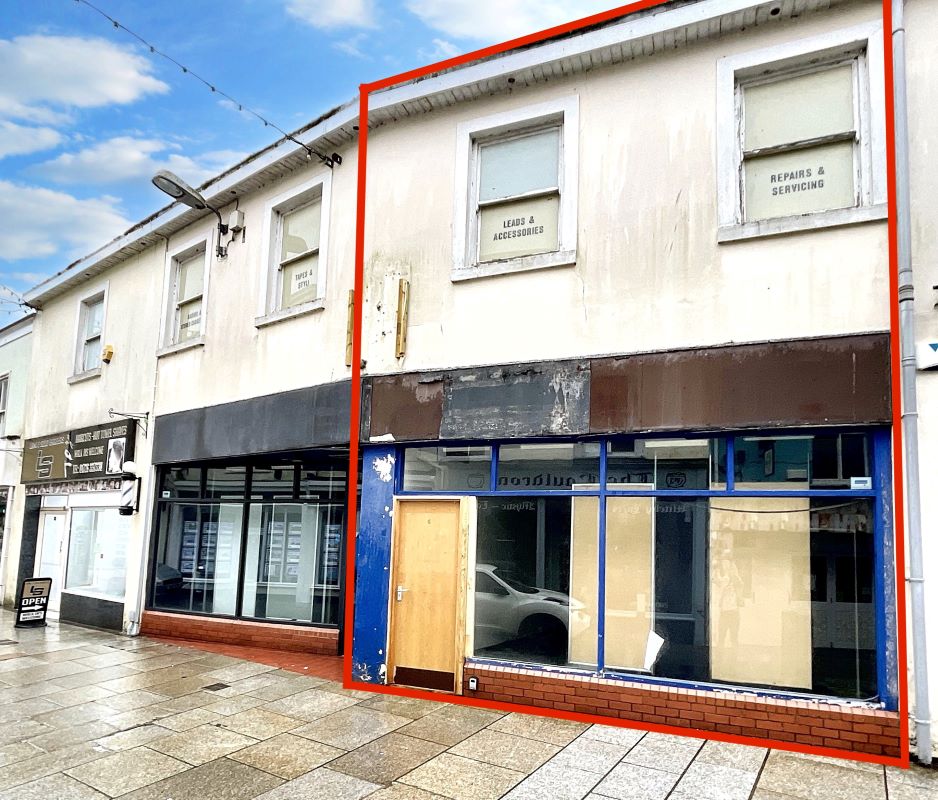 Freehold Vacant Shop and Upper Part