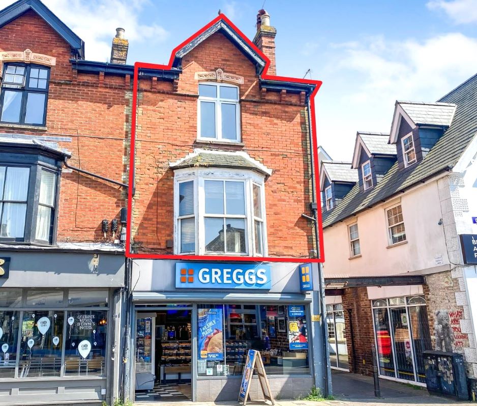 Lot 103 - Leasehold Maisonette Vacant Possession