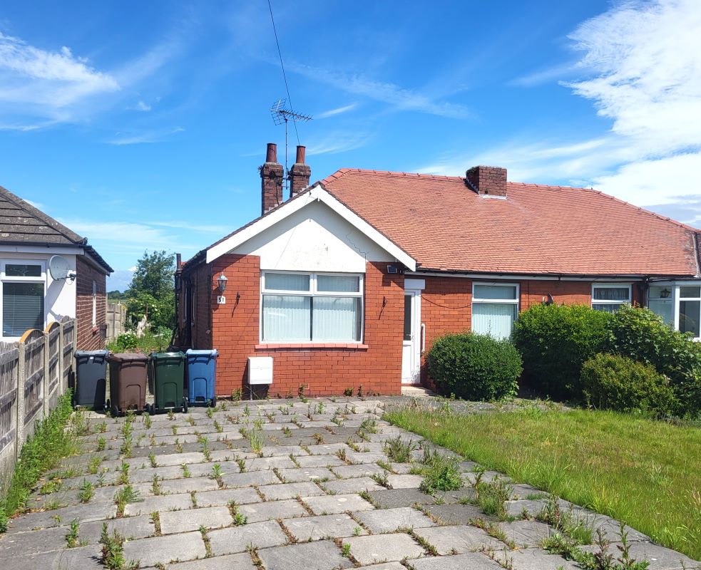 Freehold Bungalow Vacant Possession