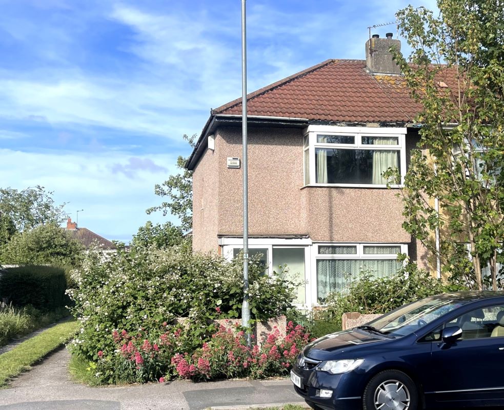 Freehold House and Garage Vacant Possession