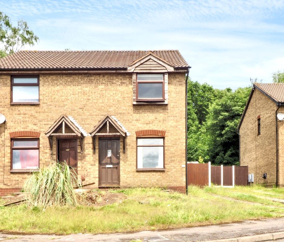 Freehold House Vacant Possession
