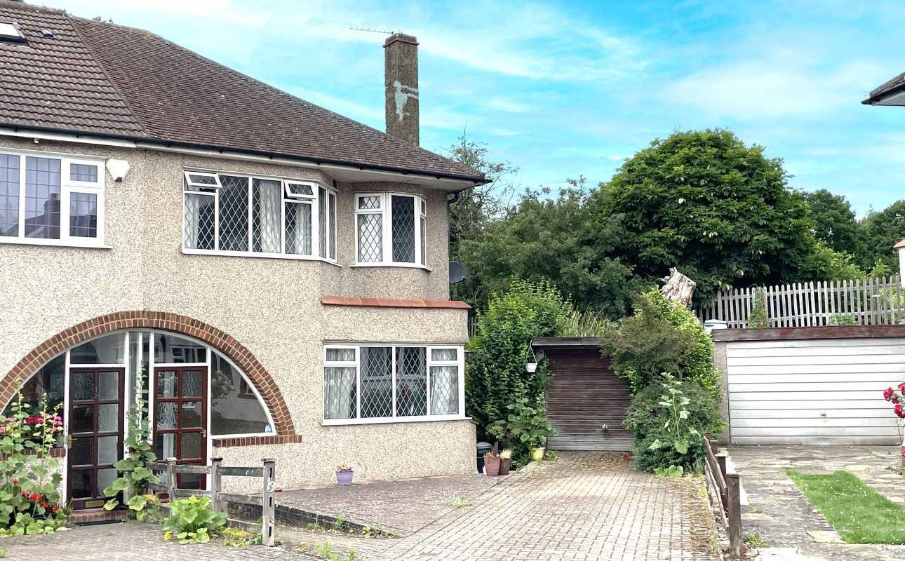 Freehold Vacant House and Detached Garage on a Good Size Plot of approximately 4,300 sq ft