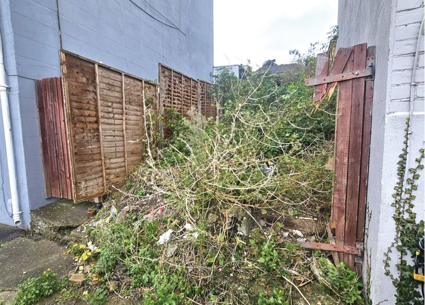 95 Upper Luton Road, Chatham, ME5 7BJ