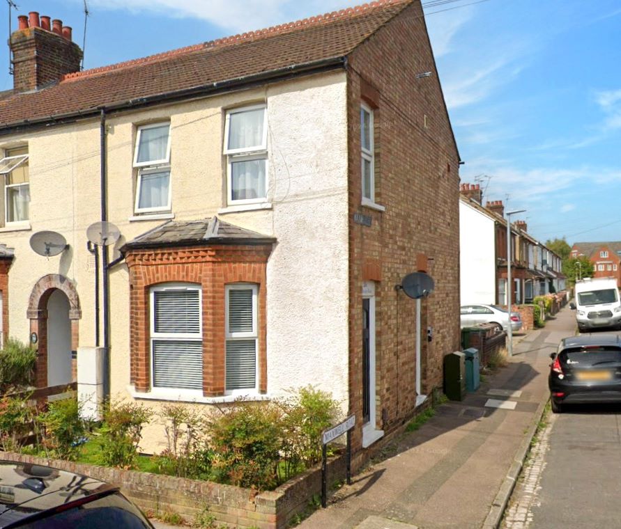 Flat D, 25 Cambridge Road, St. Albans, AL1 5LH
