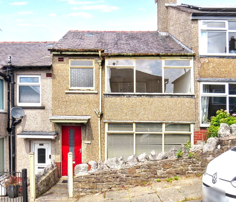 Freehold House Vacant Possession