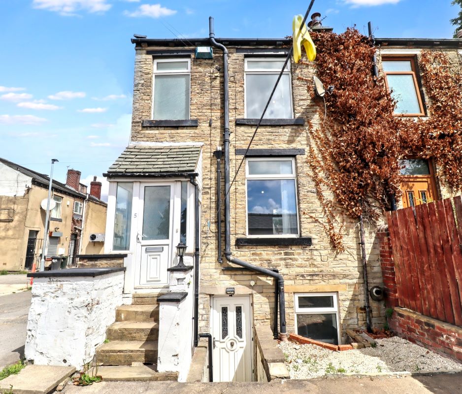 5 Farrar Buildings, Wyke, Bradford, BD12 9PE