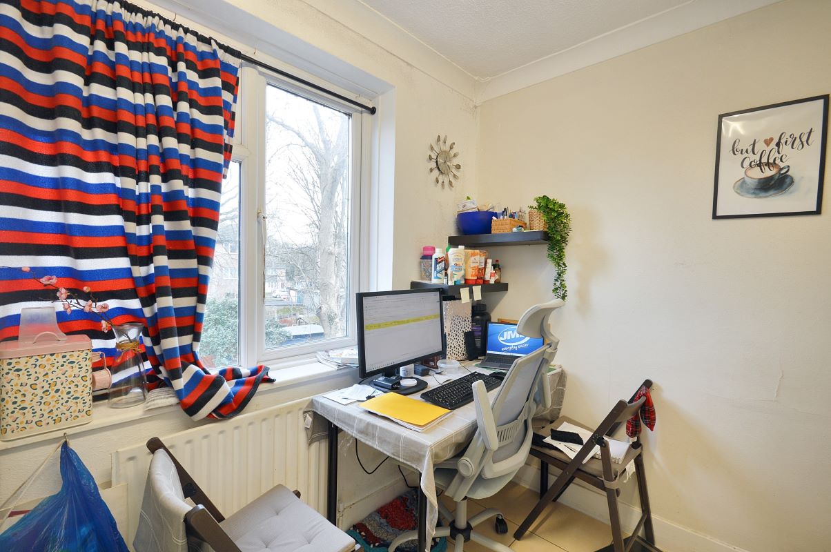 River Gardens, Feltham, TW14 0RE