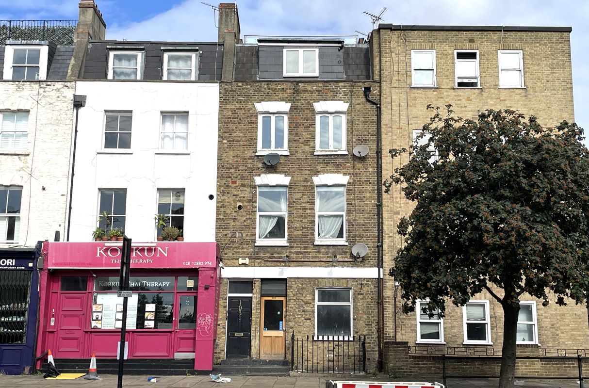 Ground Floor and Basement at 103 Essex Road, Islington, N1 2SJ