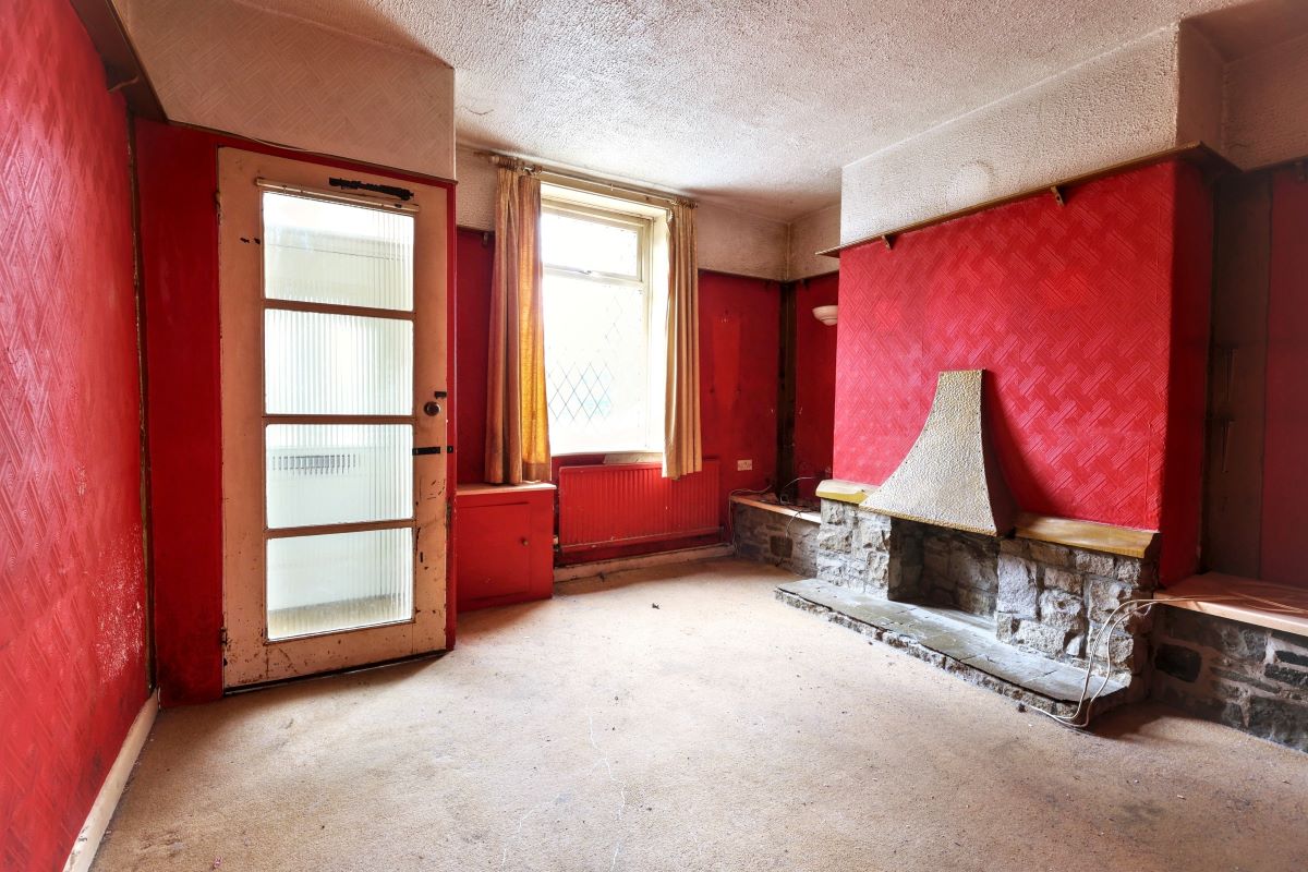 127 Broad Oak Lane, Bury, BL9 7SE