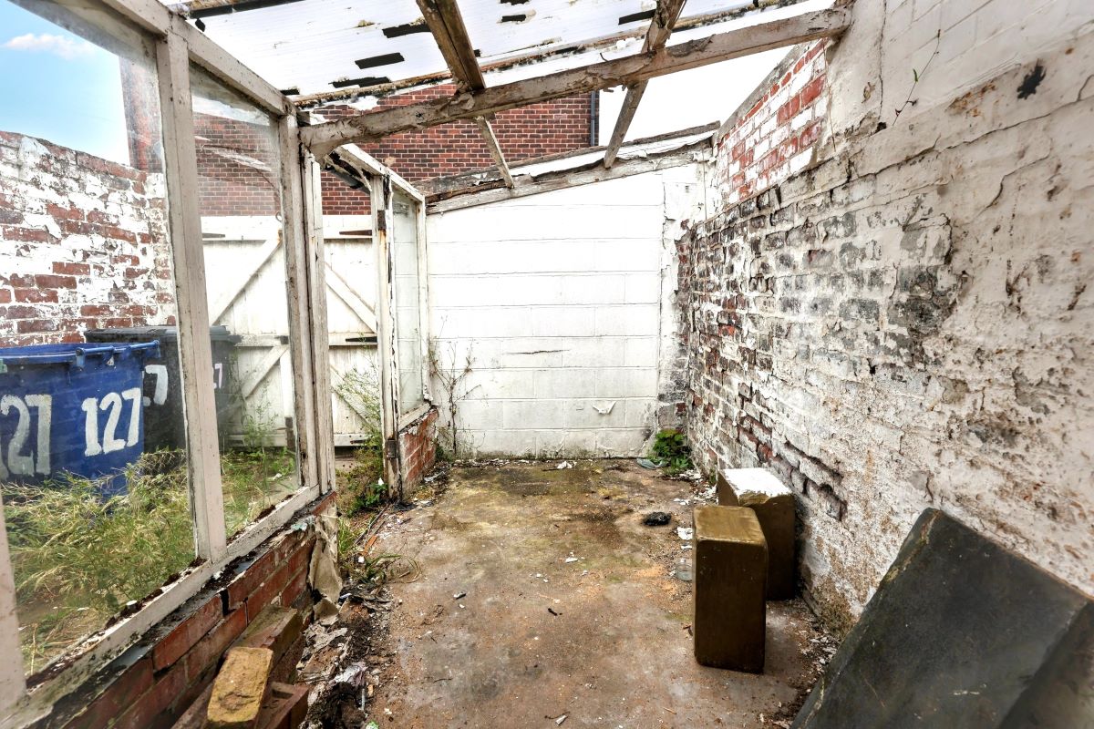 127 Broad Oak Lane, Bury, BL9 7SE