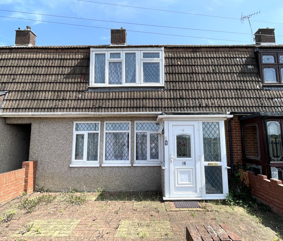 Freehold House Vacant Possession