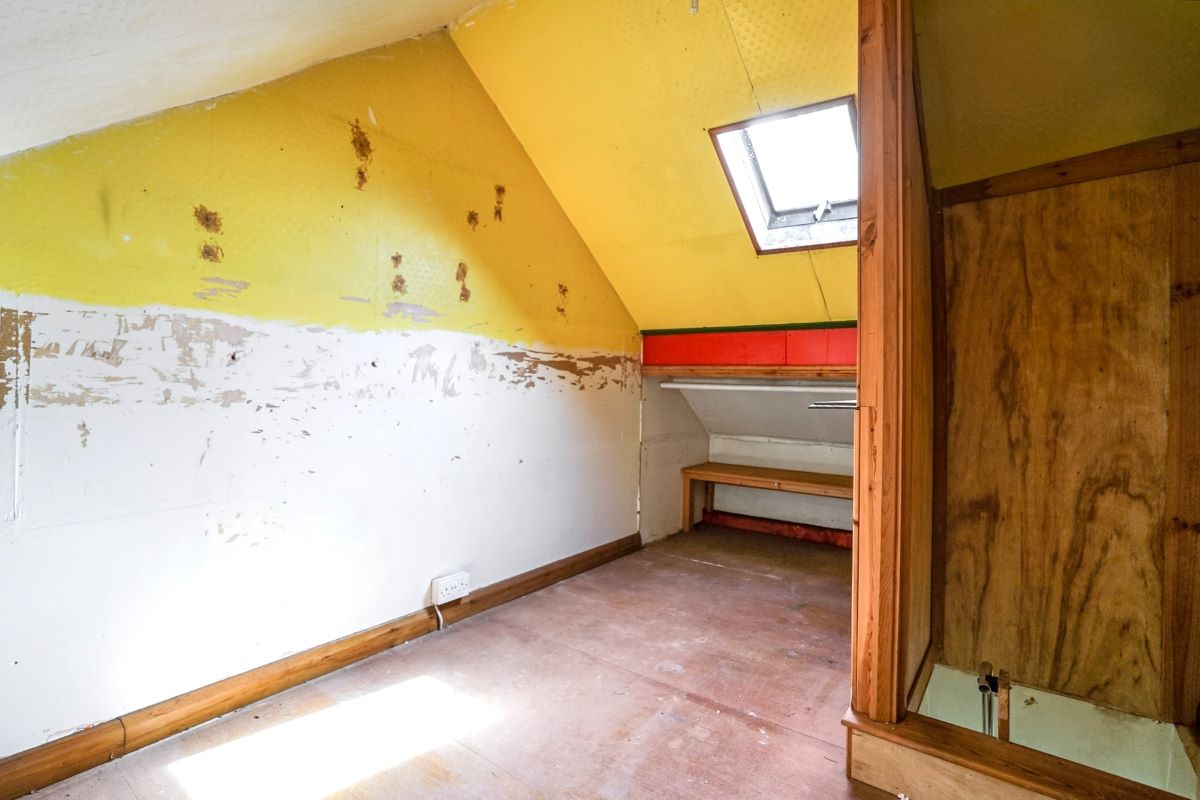 24 Grange Hill, Chatham, ME5 7AH