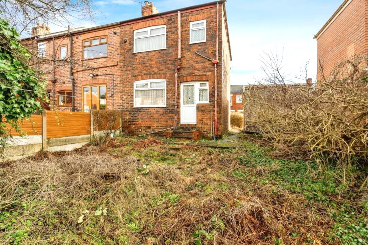 Cambridge Road, Lostock, Bolton, BL6 4AU