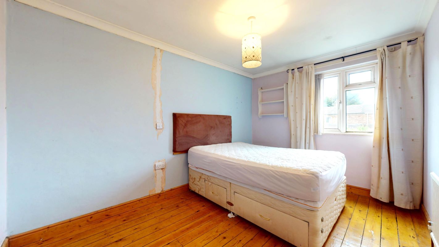 Saturn Way, Hemel Hempstead, HP2 5PD