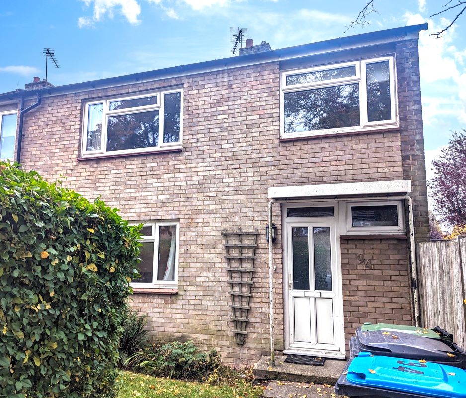 Saturn Way, Hemel Hempstead, HP2 5PD