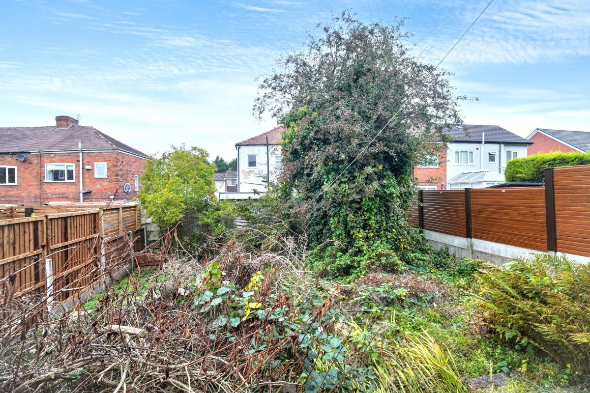 Cambridge Road, Lostock, Bolton, BL6 4AU