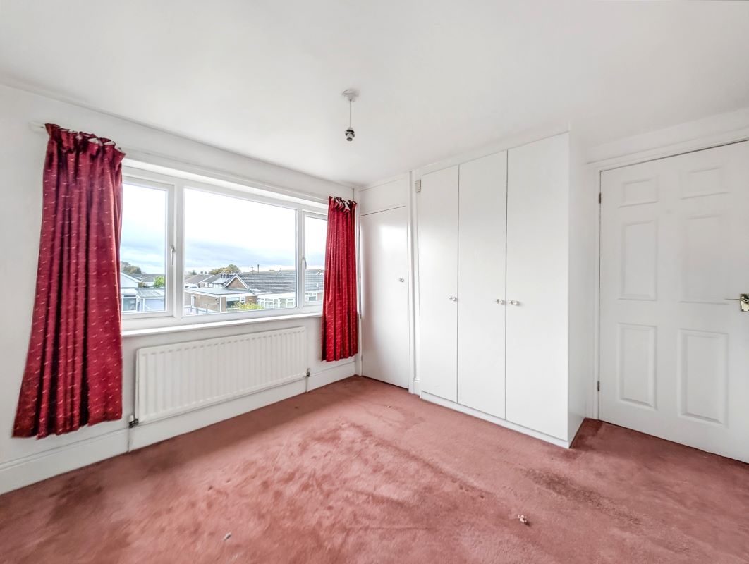 Online Property Auction in London: Moor Park Road, North Shields, NE29 8AY | Auction ends 04/12/2025, a Guide Price of £85,000+.